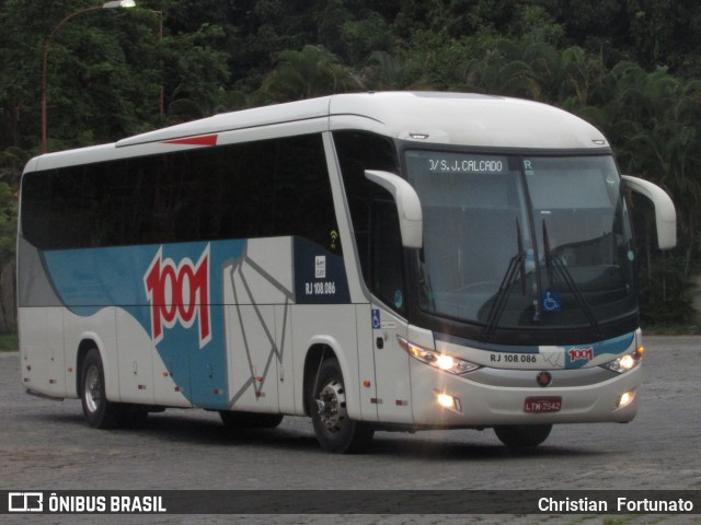 Auto Viação 1001 RJ 108.086 na cidade de Leopoldina, Minas Gerais, Brasil, por Christian  Fortunato. Número da foto: #7590419.
