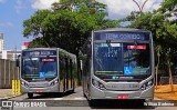 Via Sudeste Transportes S.A. 5 3015 na cidade de São Paulo, São Paulo, Brasil, por Willian Barbosa. Número da foto: #:id.