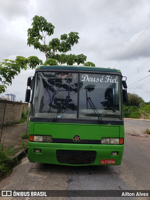 Primos Tur 1170 na cidade de Belo Horizonte, Minas Gerais, Brasil, por Ailton Alves. Número da foto: #7670902.