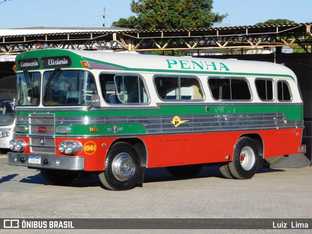 Empresa de Ônibus Nossa Senhora da Penha 1961 na cidade de Curitiba, Paraná, Brasil, por Luiz  Lima. ID da foto: 7666542.