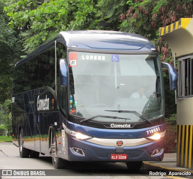 Viação Cometa 719551 na cidade de São Paulo, São Paulo, Brasil, por Rodrigo  Aparecido. ID da foto: 7666985.