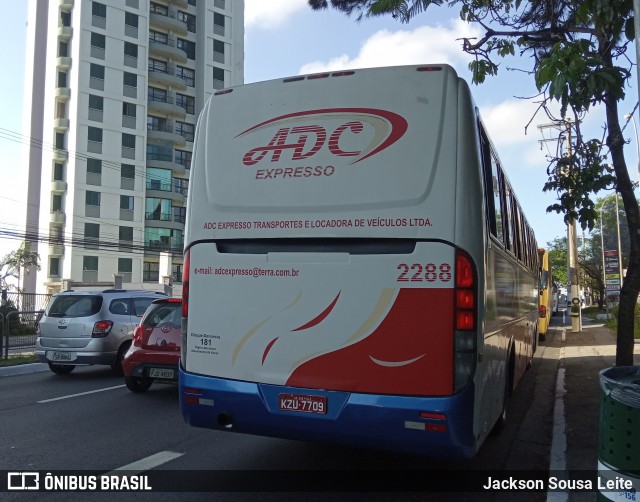 ADC Express 2288 na cidade de São Paulo, São Paulo, Brasil, por Jackson Sousa Leite. ID da foto: 7669435.