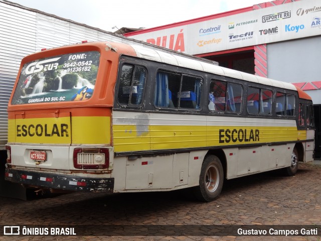 GS Tur 9322 na cidade de Guarujá do Sul, Santa Catarina, Brasil, por Gustavo Campos Gatti. Número da foto: #7665417.