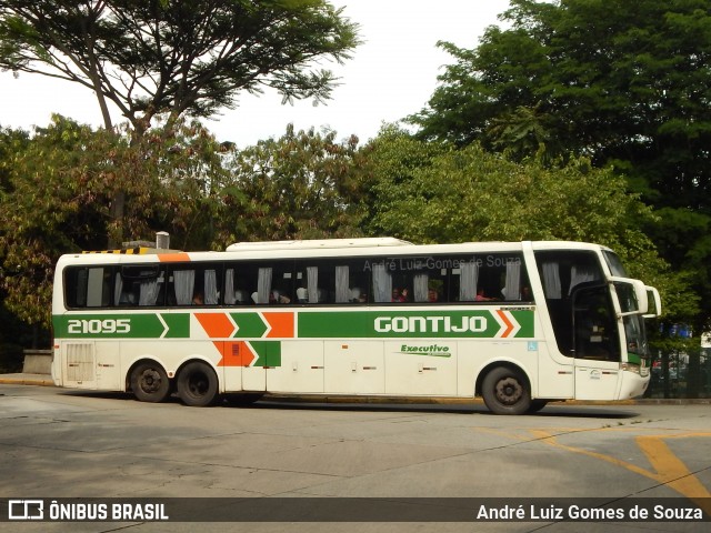 Empresa Gontijo de Transportes 21095 na cidade de São Paulo, São Paulo, Brasil, por André Luiz Gomes de Souza. ID da foto: 7712998.