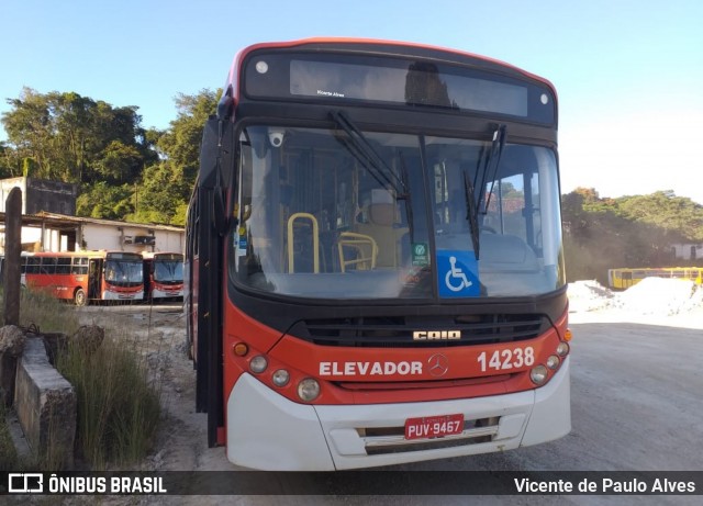 Expresso Unir 14238 na cidade de Pedro Leopoldo, Minas Gerais, Brasil, por Vicente de Paulo Alves. ID da foto: 7710559.