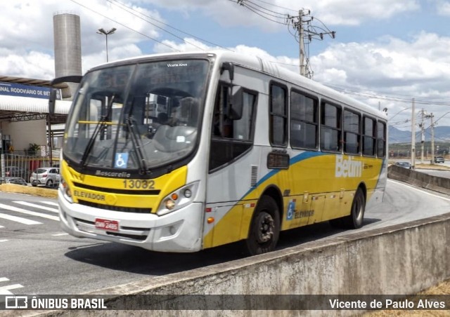 Viação Santa Edwiges 13032 na cidade de Betim, Minas Gerais, Brasil, por Vicente de Paulo Alves. Número da foto: #7712489.
