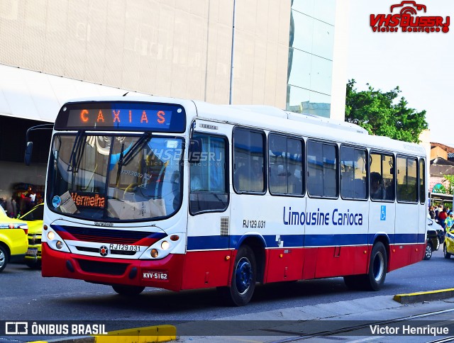 Empresa de Transportes Limousine Carioca RJ 129.031 na cidade de Rio de Janeiro, Rio de Janeiro, Brasil, por Victor Henrique. ID da foto: 7718406.