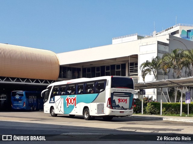Auto Viação 1001 RJ 108.620 na cidade de Rio de Janeiro, Rio de Janeiro, Brasil, por Zé Ricardo Reis. Número da foto: #7715642.