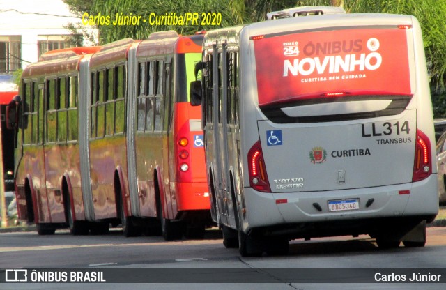 Araucária Transportes Coletivos LL314 na cidade de Curitiba, Paraná, Brasil, por Carlos Júnior. Número da foto: #7715716.