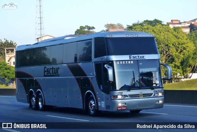 Esctur Turismo 012 na cidade de Arujá, São Paulo, Brasil, por Rudnei Aparecido da Silva. ID da foto: 7715074.