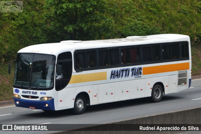 Haitti Tur 456 na cidade de Arujá, São Paulo, Brasil, por Rudnei Aparecido da Silva. Número da foto: #7715080.