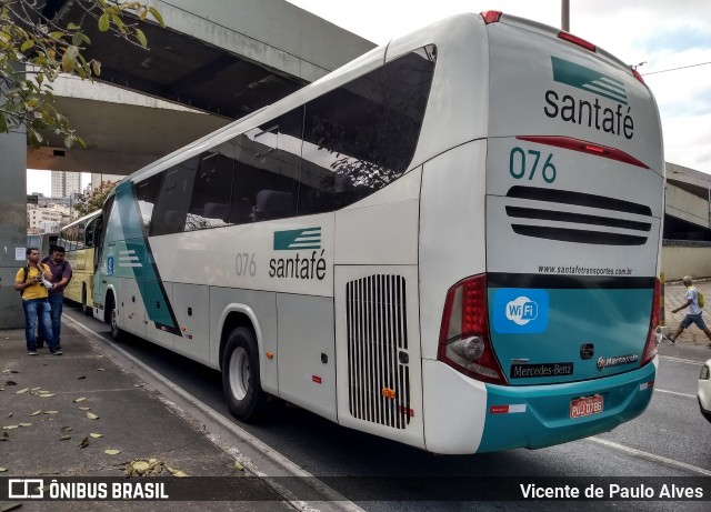 Santa Fé Transportes 076 na cidade de Belo Horizonte, Minas Gerais, Brasil, por Vicente de Paulo Alves. Número da foto: #7722272.