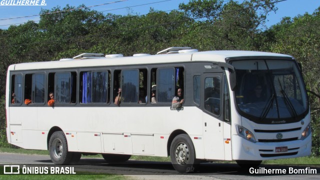 Araucar Locação de Veículos  na cidade de Pontal do Paraná, Paraná, Brasil, por Guilherme Bomfim. ID da foto: 7720007.