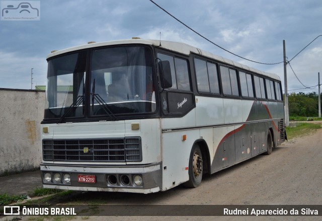 Ônibus Particulares 2205 na cidade de Mogi das Cruzes, São Paulo, Brasil, por Rudnei Aparecido da Silva. Número da foto: #7719437.
