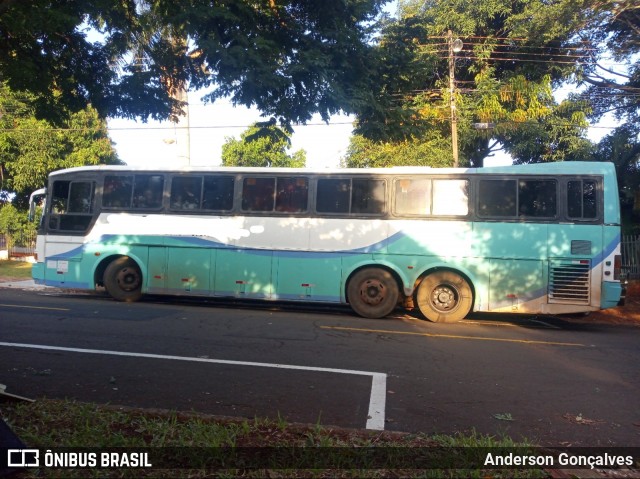 Ônibus Particulares  na cidade de São Miguel do Iguaçu, Paraná, Brasil, por Anderson Gonçalves. ID da foto: 7723664.