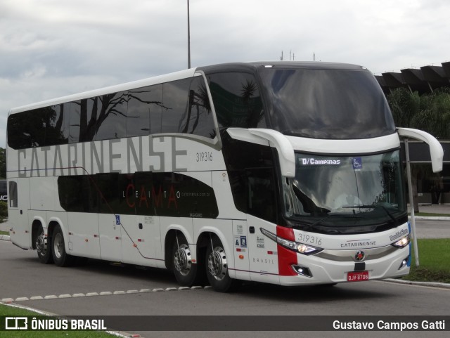 Auto Viação Catarinense 319316 na cidade de Florianópolis, Santa Catarina, Brasil, por Gustavo Campos Gatti. Número da foto: #7723768.