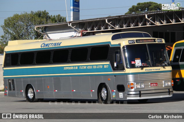 Cometinha - Viação Marvin 9017 na cidade de Curitiba, Paraná, Brasil, por Carlos Kircheim. ID da foto: 7726263.