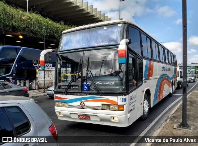 Viação São Miguel Formiga 1020 na cidade de Belo Horizonte, Minas Gerais, Brasil, por Vicente de Paulo Alves. ID da foto: 7726613.