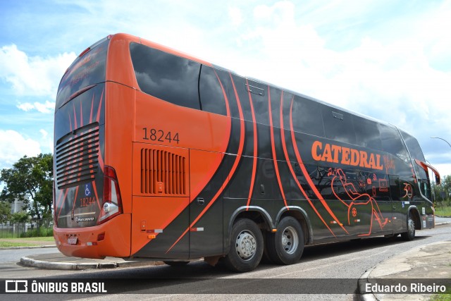 Catedral Turismo 18244 na cidade de Brasília, Distrito Federal, Brasil, por Eduardo Ribeiro. Número da foto: #7726495.