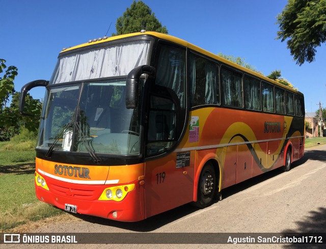 Autobuses sin identificación - Argentina 119 na cidade de Esperanza, Las Colonias, Santa Fe, Argentina, por Agustin SanCristobal1712. Número da foto: #7723932.