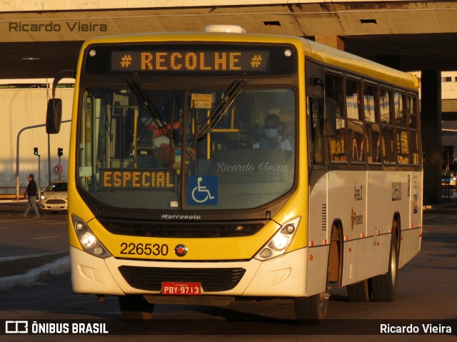 Viação Pioneira 226530 na cidade de Brasília, Distrito Federal, Brasil, por Ricardo Vieira. ID da foto: 7728384.