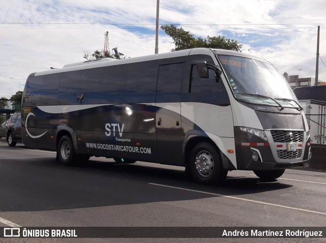 Go Costa Rica Visión HB 4277 na cidade de La Uruca, San José, San José, Costa Rica, por Andrés Martínez Rodríguez. Número da foto: #7730270.