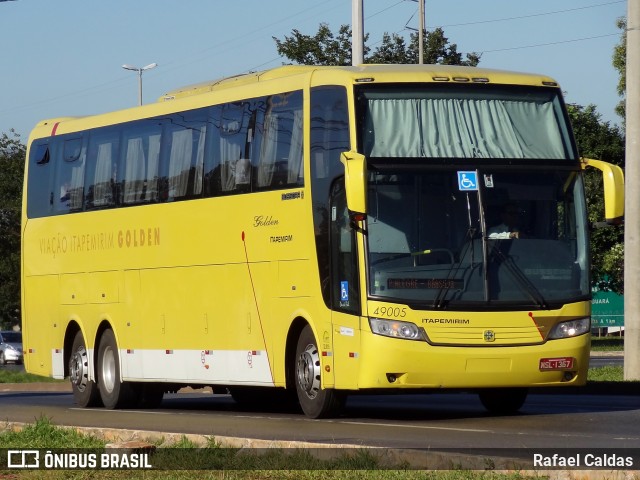 Viação Itapemirim 49005 na cidade de Brasília, Distrito Federal, Brasil, por Rafael Caldas. ID da foto: 7734526.