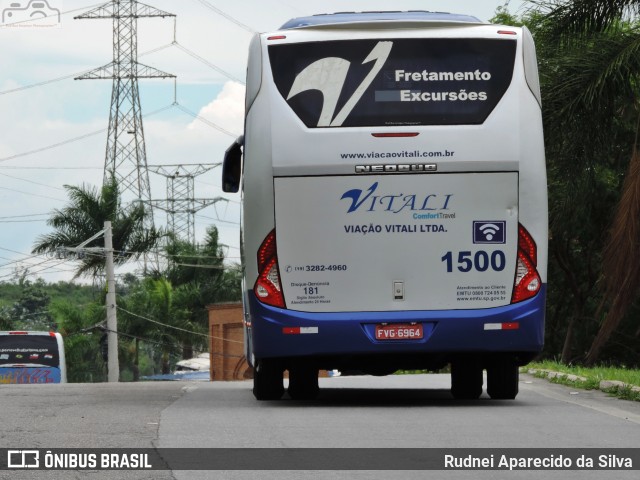 Vitali 1500 na cidade de Aparecida, São Paulo, Brasil, por Rudnei Aparecido da Silva. Número da foto: #7732537.