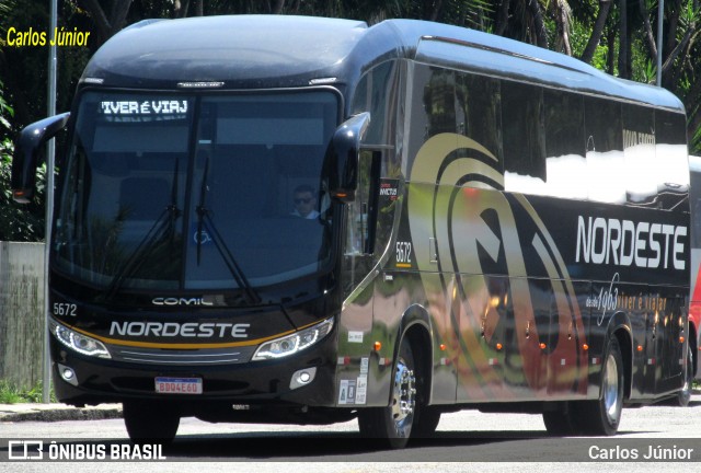 Expresso Nordeste 5672 na cidade de Curitiba, Paraná, Brasil, por Carlos Júnior. ID da foto: 7734034.