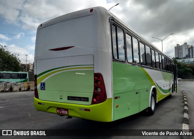 Ônibus Particulares 4936 na cidade de Belo Horizonte, Minas Gerais, Brasil, por Vicente de Paulo Alves. Número da foto: #7734376.