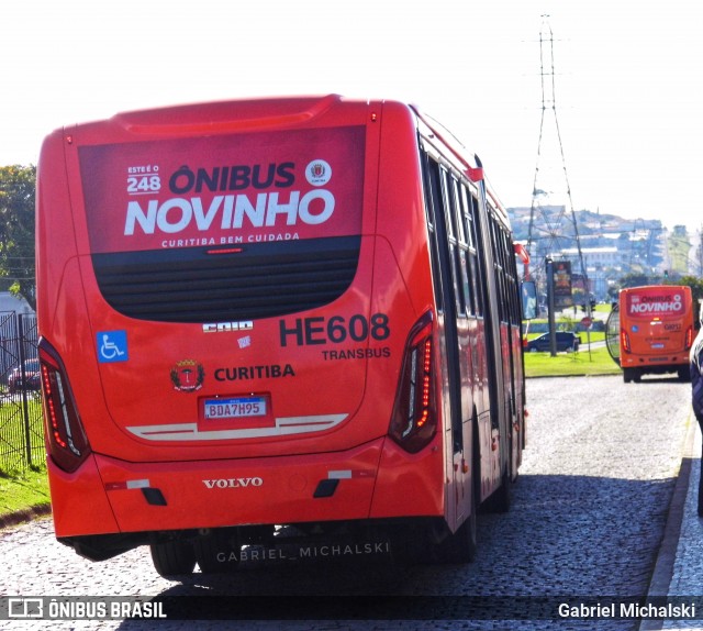 Auto Viação Redentor HE608 na cidade de Curitiba, Paraná, Brasil, por Gabriel Michalski. ID da foto: 7740712.