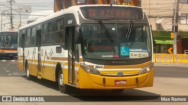 Companhia Carris Porto-Alegrense 0844 na cidade de Porto Alegre, Rio Grande do Sul, Brasil, por Max Ramos. Número da foto: #7739994.