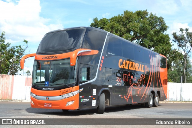 Catedral Turismo 18244 na cidade de Brasília, Distrito Federal, Brasil, por Eduardo Ribeiro. Número da foto: #7741861.