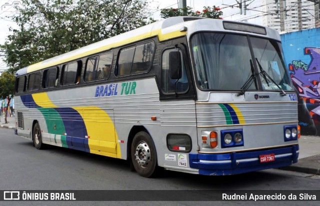 Brasil Tur Viagens 1200 na cidade de São Paulo, São Paulo, Brasil, por Rudnei Aparecido da Silva. ID da foto: 7738657.