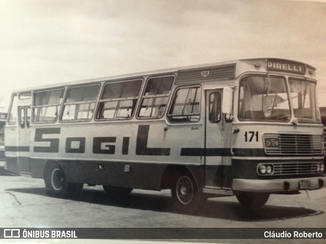 SOGIL - Sociedade de Ônibus Gigante Ltda. 171 na cidade de Gravataí, Rio Grande do Sul, Brasil, por Cláudio Roberto. Número da foto: #7742253.
