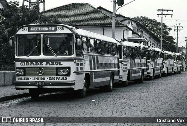 Viação Cidade Azul 285 na cidade de Rio Claro, São Paulo, Brasil, por Cristiano Vox. Número da foto: #7745195.