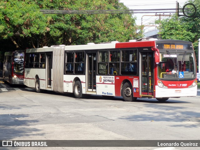 Viação Gatusa Transportes Urbanos 7 6137 na cidade de São Paulo, São Paulo, Brasil, por Leonardo Queiroz. Número da foto: #7744164.