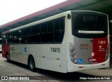 Transwolff Transportes e Turismo 7 8615 na cidade de São Paulo, São Paulo, Brasil, por Felipe Goncalves do Vale. Número da foto: #:id.