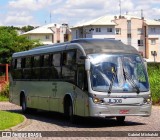 Expresso Azul JL308 na cidade de Curitiba, Paraná, Brasil, por Gabriel Michalski. Número da foto: #:id.