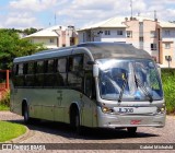 Expresso Azul JL308 na cidade de Curitiba, Paraná, Brasil, por Gabriel Michalski. ID da foto: :id.