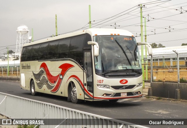 Pullman de Morelos 107 na cidade de Coyoacán, Ciudad de México, México, por Oscar Rodriguez . ID da foto: 7749144.