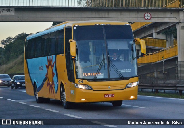 Ônibus Particulares 04 na cidade de Santa Isabel, São Paulo, Brasil, por Rudnei Aparecido da Silva. Número da foto: #7748099.