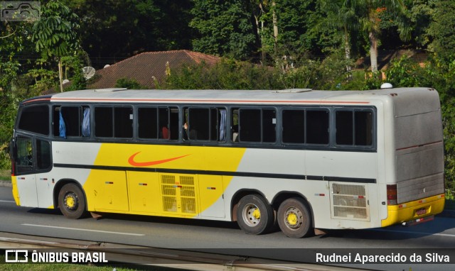 Ônibus Particulares 2703 na cidade de Santa Isabel, São Paulo, Brasil, por Rudnei Aparecido da Silva. ID da foto: 7748100.