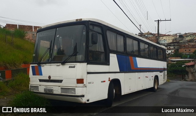 Ônibus Particulares 5659 na cidade de Ibirité, Minas Gerais, Brasil, por Lucas Máximo. Número da foto: #7748048.