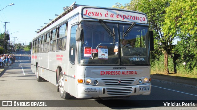 Expresso Alegria 15 na cidade de Curitiba, Paraná, Brasil, por Vinicius Petris. ID da foto: 7673333.