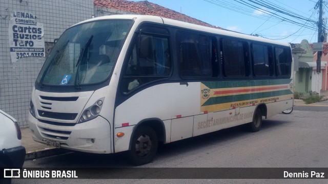 Ônibus Particulares 00 na cidade de Natal, Rio Grande do Norte, Brasil, por Dennis Paz. ID da foto: 7674792.