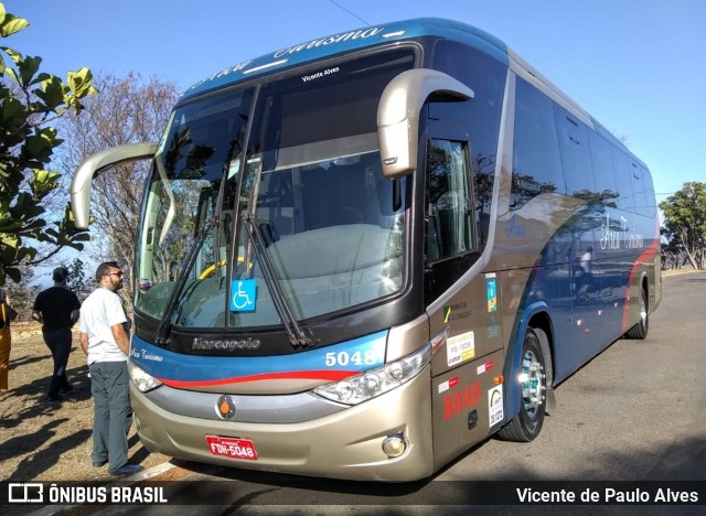 Arca Turismo 5048 na cidade de São João Batista do Glória, Minas Gerais, Brasil, por Vicente de Paulo Alves. ID da foto: 7674365.