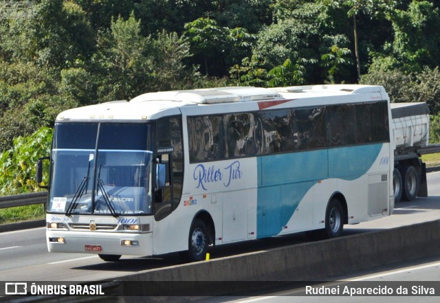 Riller Tur 1001 na cidade de Arujá, São Paulo, Brasil, por Rudnei Aparecido da Silva. Número da foto: #7671321.