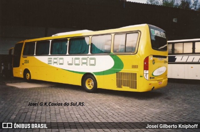 São João - Victor Razzera & Cia. 2054 na cidade de Caxias do Sul, Rio Grande do Sul, Brasil, por Joseí Gilberto Kniphoff. Número da foto: #7750104.