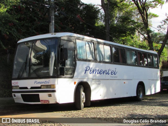 Pimentel Turismo 4200 na cidade de Belo Horizonte, Minas Gerais, Brasil, por Douglas Célio Brandao. Número da foto: #7751352.